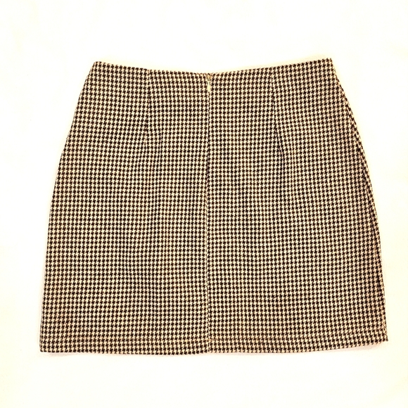 SHEIN Houndstooth Skirt Brown - Picture 2 of 3